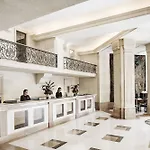 Majestic Apartment