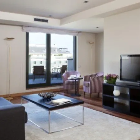 Apartment Majestic *
